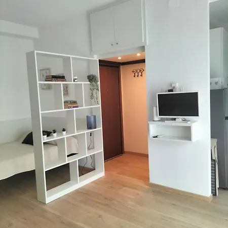 Pala Santagiulia Studio, 7 Min To Metro, Close To Linate, Gucci, Fabrique Апартаменты *