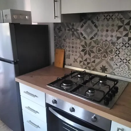 Pala Santagiulia Studio, 7 Min To Metro, Close To Linate, Gucci, Fabrique Апартаменты *